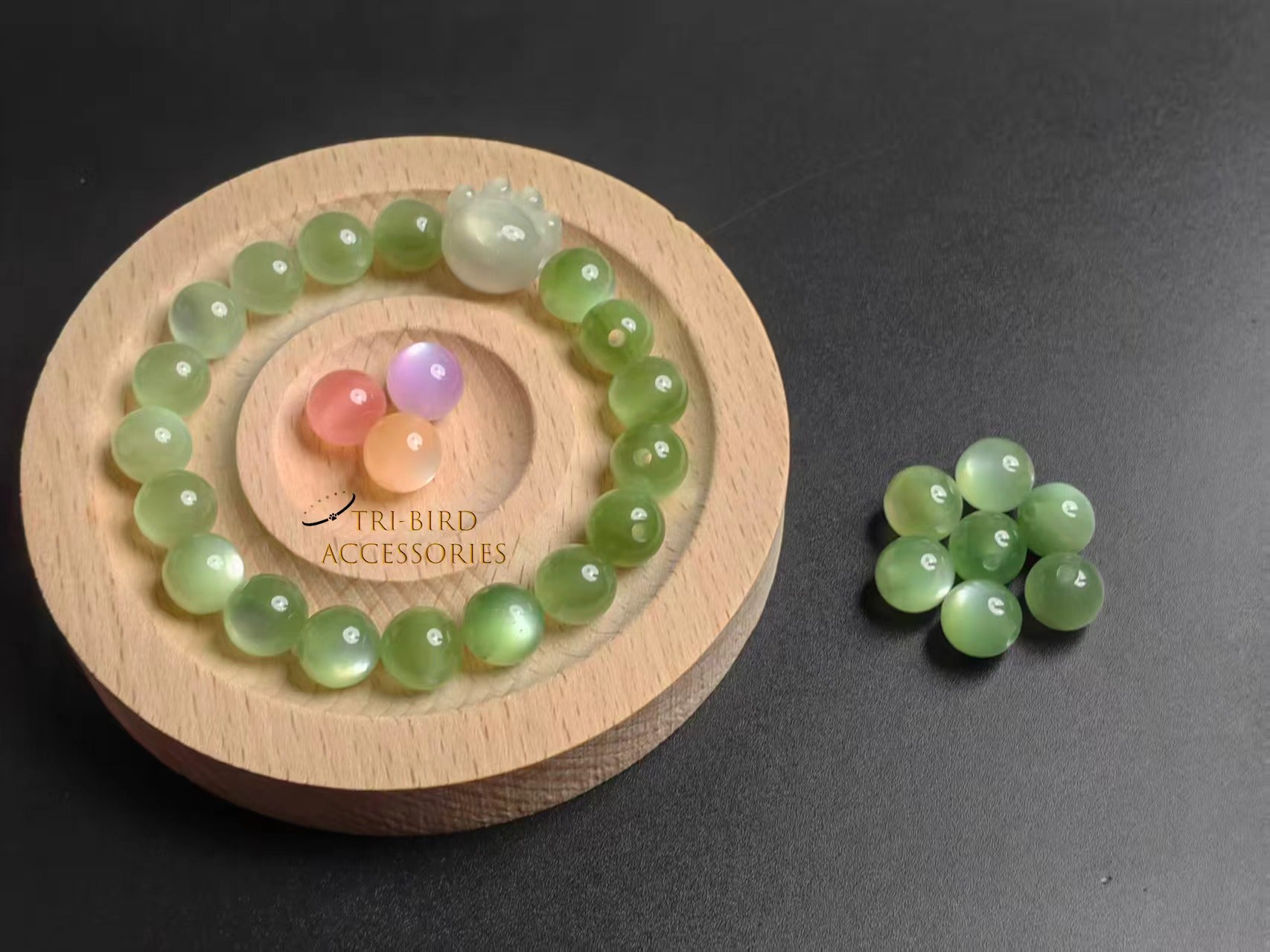 Resin cat eye beads - color-changing simulated cat eye stone round beads for DIY bracelets & necklaces crafting (12mm)