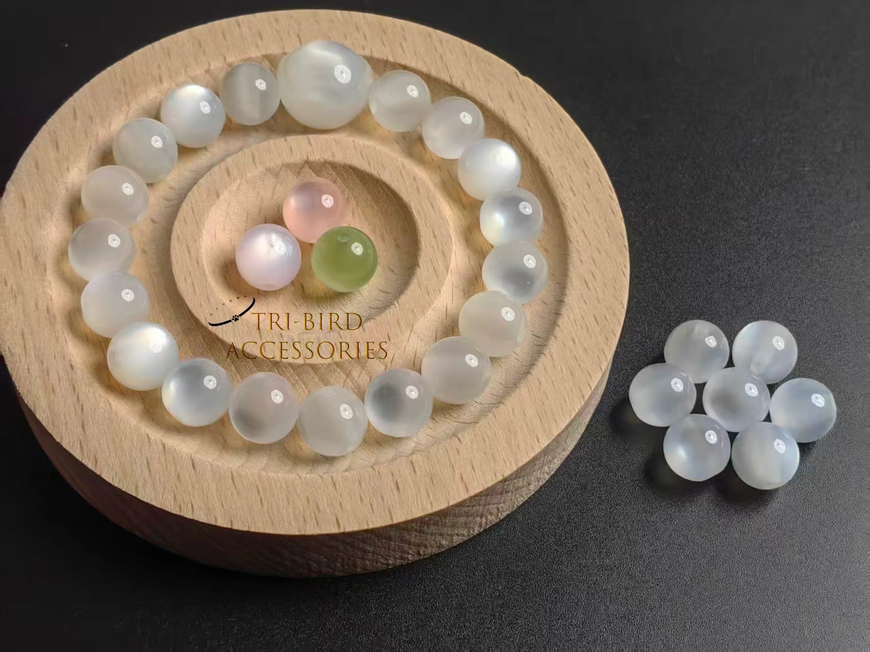 Resin cat eye beads - color-changing simulated cat eye stone round beads for DIY bracelets & necklaces crafting (12mm)